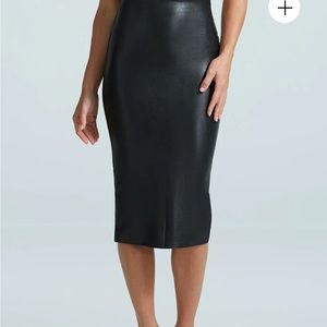 Commando faux midi skirt.  Small, black, nwt